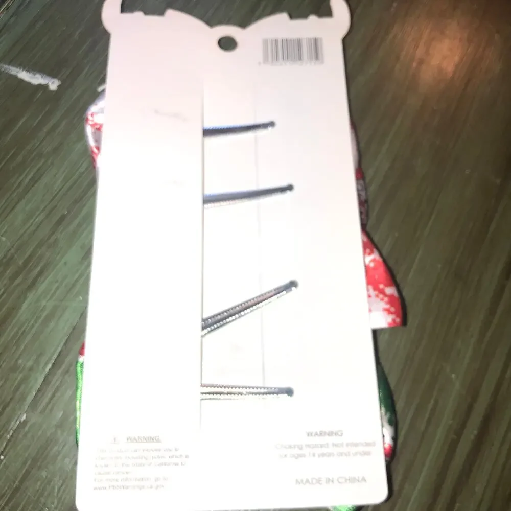 Superstar Accessories NEW Girl's Christmas Bow Clips